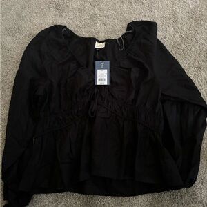 black top never worn
